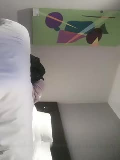 【全國探花】老哥約了個高顏值粉衣妹子TP啪啪，還不怎麼會口口大力猛操，很是誘惑喜歡不要錯過